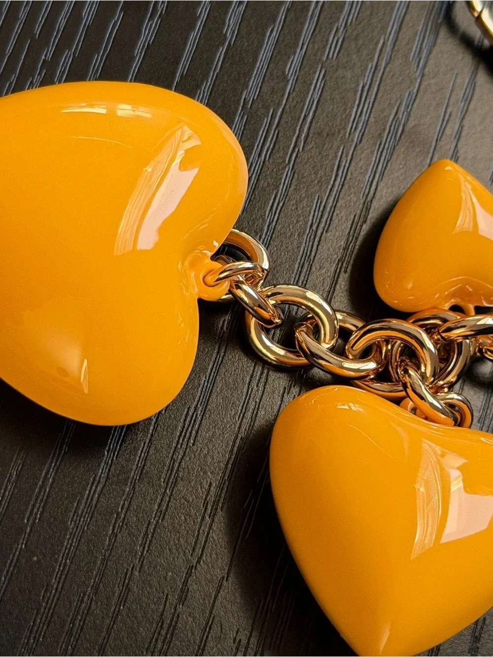NWOT Roxanne Assoulin Yellow Triple Heart Charm Bracelet